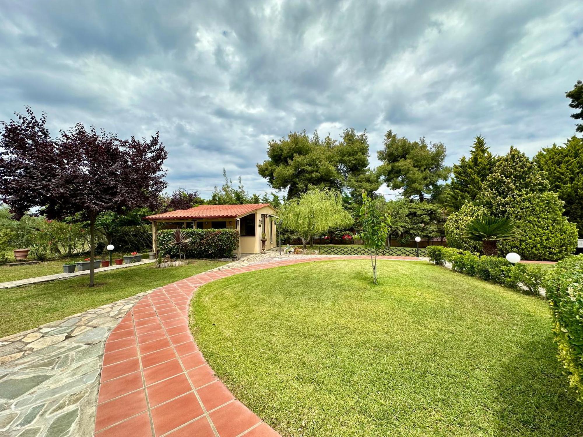 Agrili Apartments & Rooms Elia Nikitis Exterior foto
